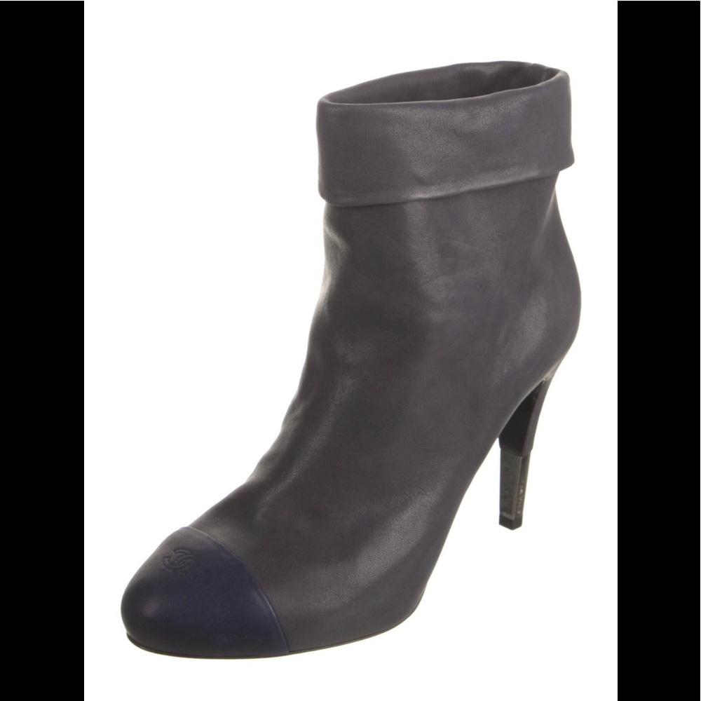 RARE CHANEL Leather Ankle Boots | Fall/Winter 2013 | Karl Lagerfeld | New
